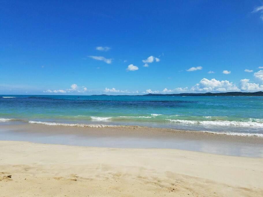 1St Floor, A/C Everywhere, Balcony With Beach View In Luquillo Luaran gambar