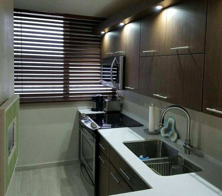 1St Floor, A/C Everywhere, Balcony With Beach View In Luquillo Luaran gambar