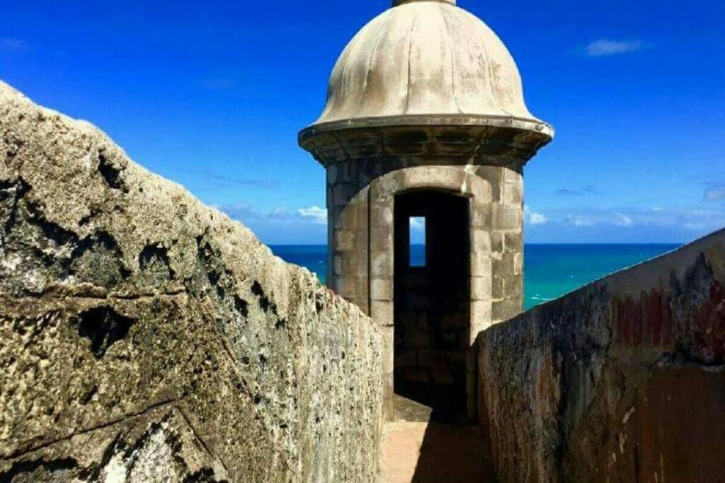 1St Floor, A/C Everywhere, Balcony With Beach View In Luquillo Luaran gambar